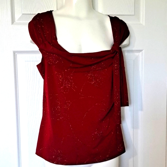 Suzy Shier Sparkly Red Top - Picture 1 of 7